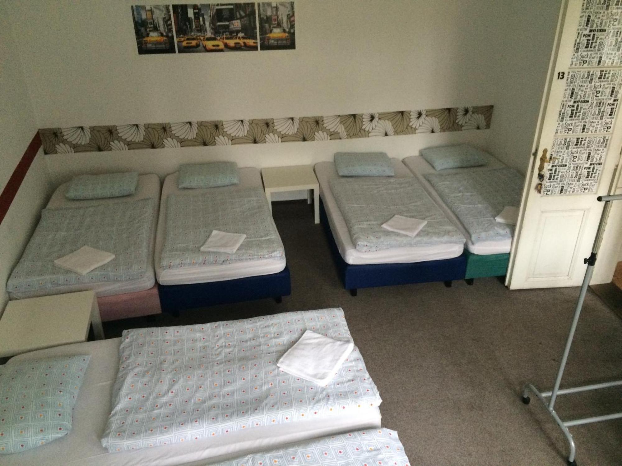 Charles Square Hostel Prag Oda fotoğraf